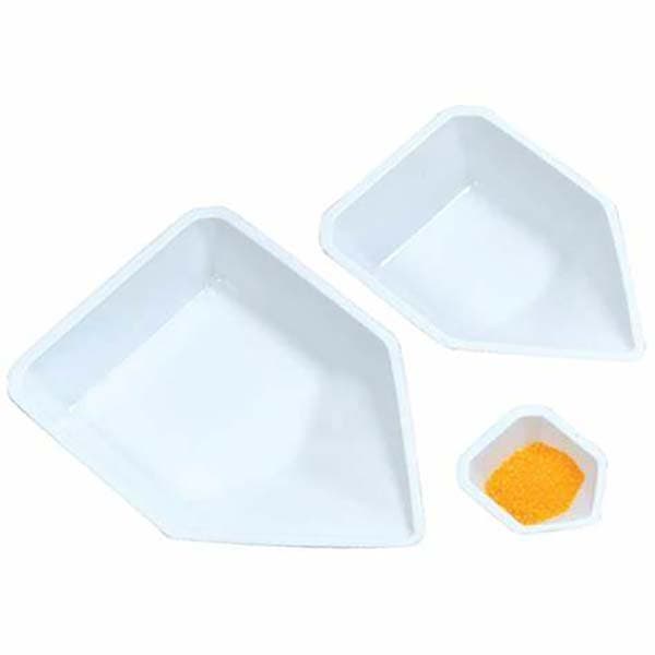 Pour Boat
