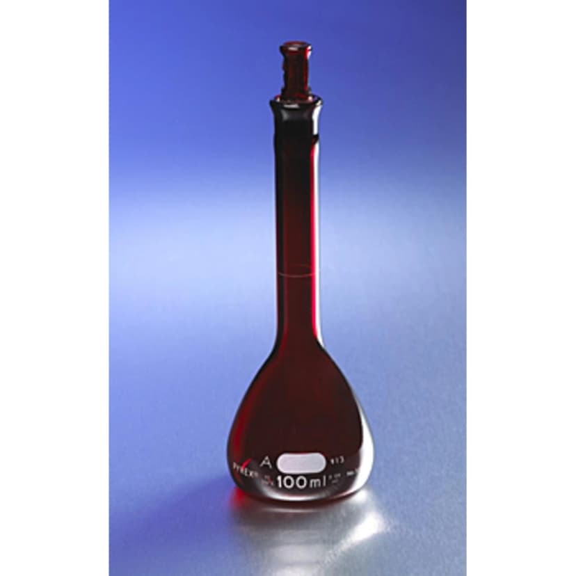 PYREX Low Actinic 500mL Class A Volumetric Flask with Glass Standard Taper Stopper
