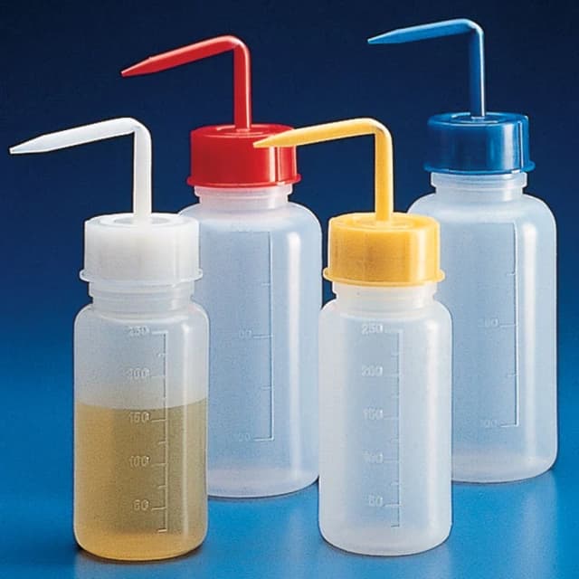 Wash Bottle, Squeeze with Wide Mouth, Screwcap, PE, 500mL, Yellow
